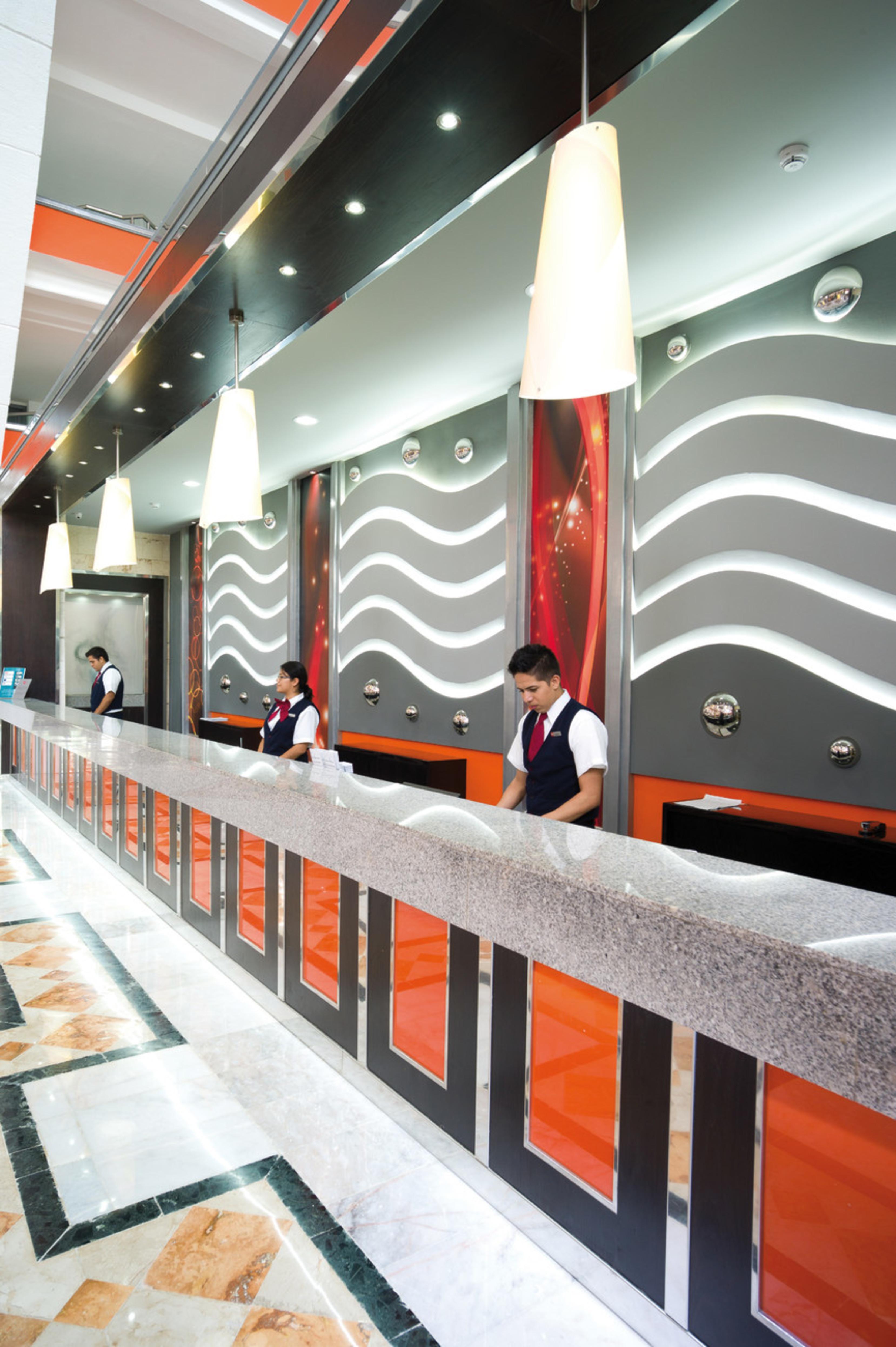 Hotel Riu Caribe Cancún Interior foto